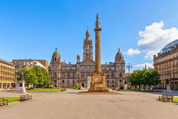 George Square — les statues et Donald Dewar