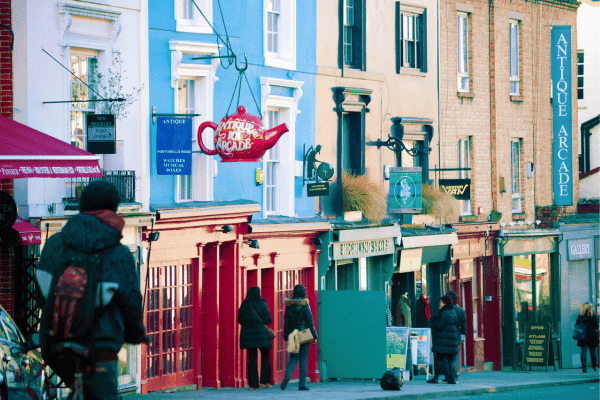 Notting Hill Walking Tour – Discover Movie Magic & Local Charm