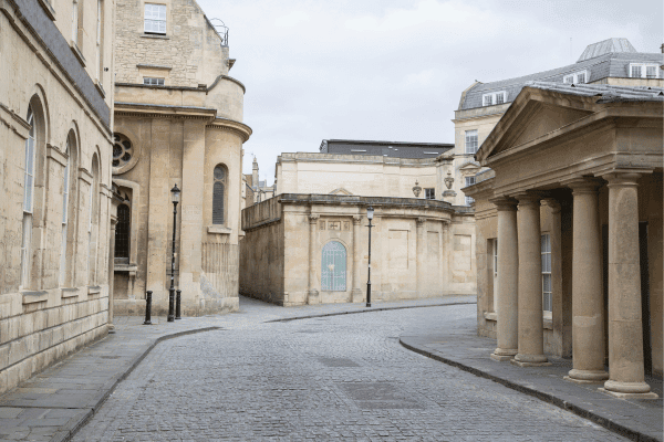 Bath: Bridgeton Self Guided Walking Tour with an APP — image 5