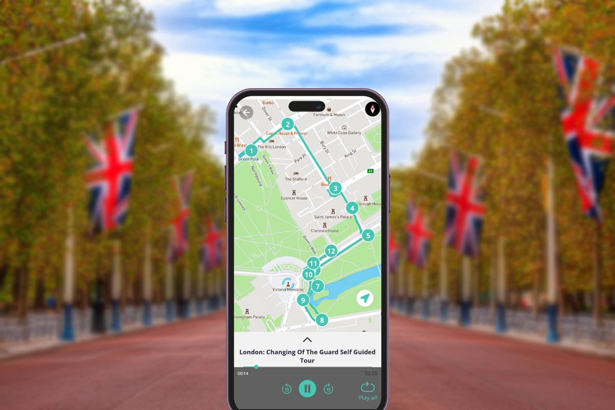 London: Changing Of The Guard Self Guided Tour — image 3