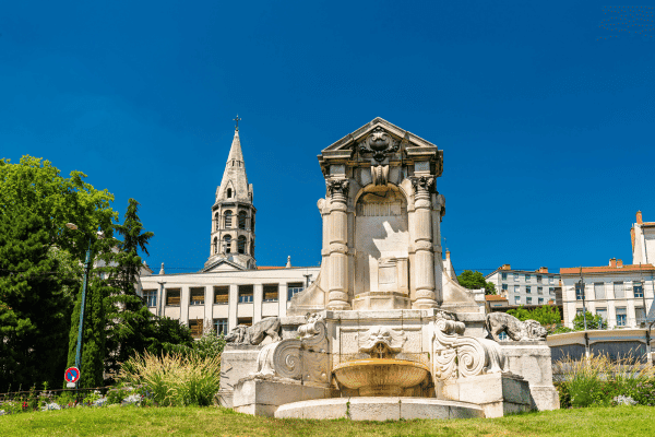 Lyon WWII & Resistance Full-Day Walking Tour
