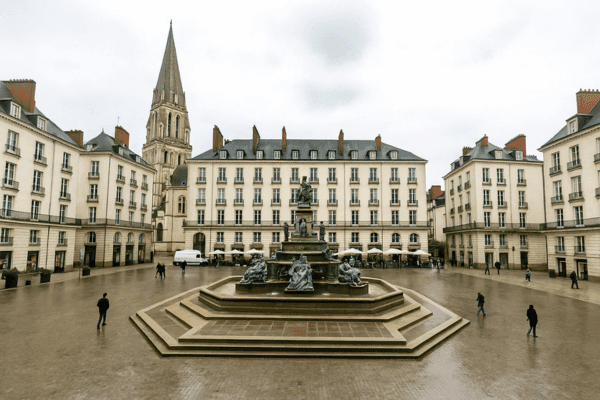 Nantes City Self-Guided Walking Tour — image 2