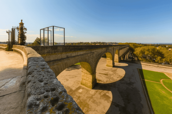 Promenade Du Peyrou Et La Statue De Louis XIV