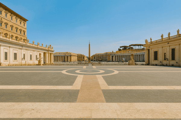 Rome: Vatican & Trastevere Self Guided Walking Tour