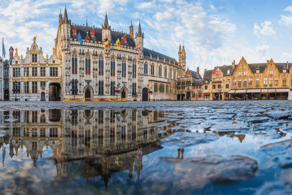 Bruges Christmas Market Self Guided Walking Tour — image 4