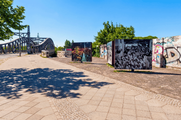 Berlin Cold War History Self Guided Walking Tour