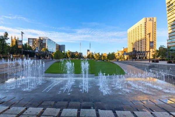 Why Adelaide Looks Different: Parklands, City Planning and a Culture Built Around Markets