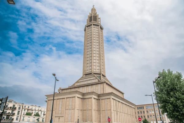 Why UNESCO Protected a Concrete City: How Le Havre Rebuilt After Destruction