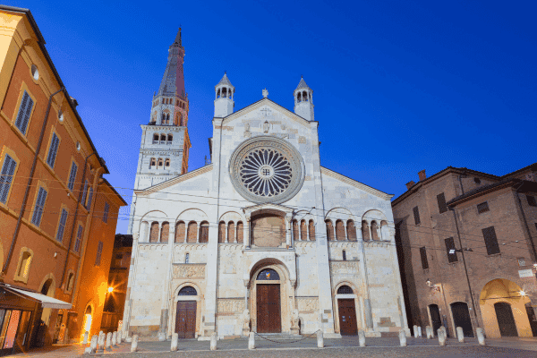 Modena City Highlights Self-Guided Walking Tour