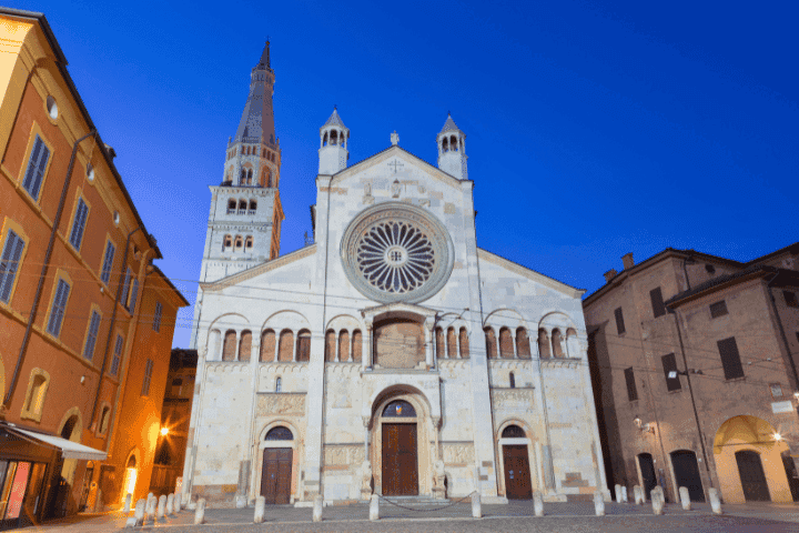 Modena City Highlights Self-Guided Walking Tour