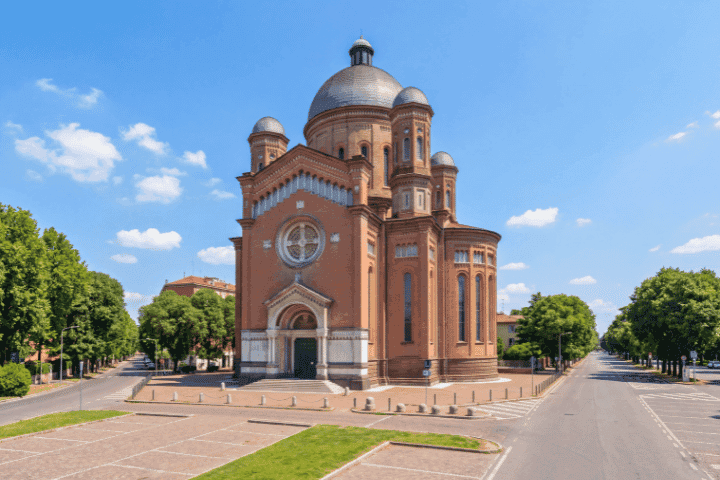 Modena City Highlights Self-Guided Walking Tour — image 2