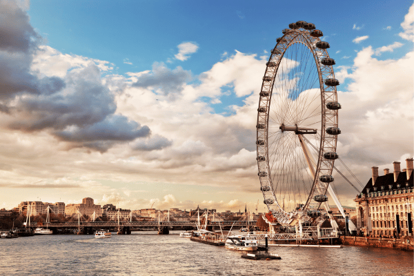 Themse und London Eye