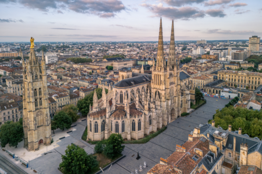Bordeaux Self-Guided Walking Tour