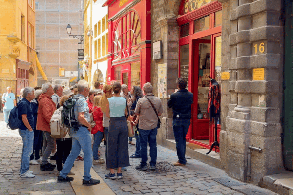 16 Rue du Bœuf & La Tour Rose – The Heart of Renaissance Lyon