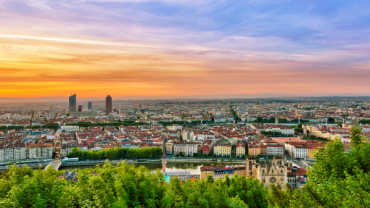 Lyon Tour Bundle Package