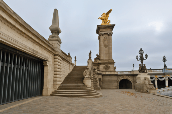 Aufstieg zur Pont Alexandre III