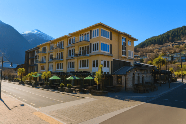  Speight’s Ale House & Old Library