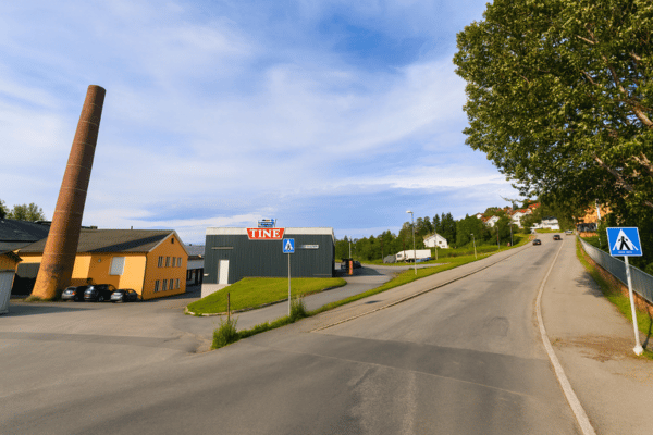 Leicht rechts, dann geradeaus