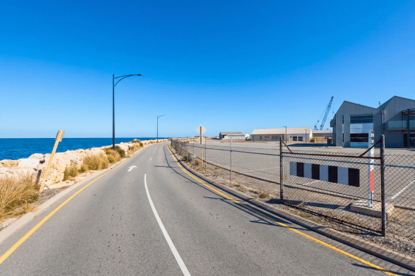  South Mole Lighthouse 