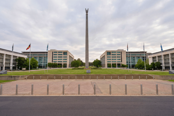 Australian-American Memorial: The Eagle