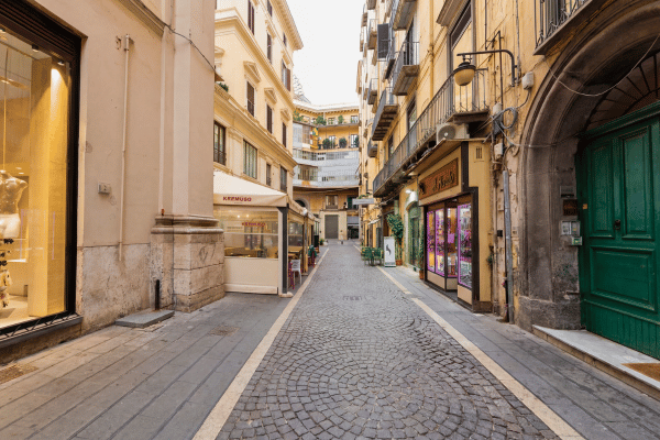 Piazzetta Matilde Serao  